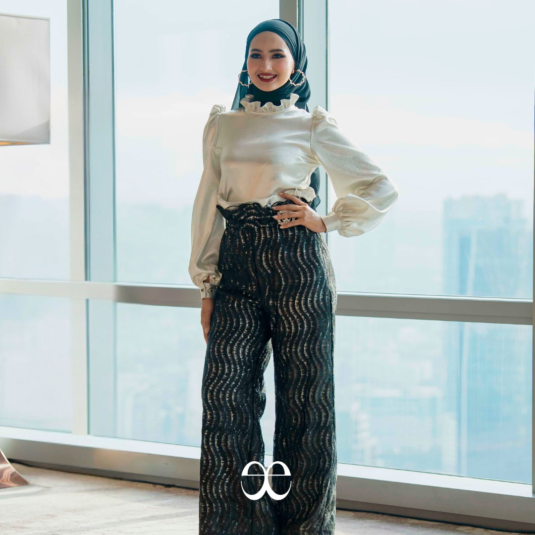 Pearl Noir Oneset - Couture Collection