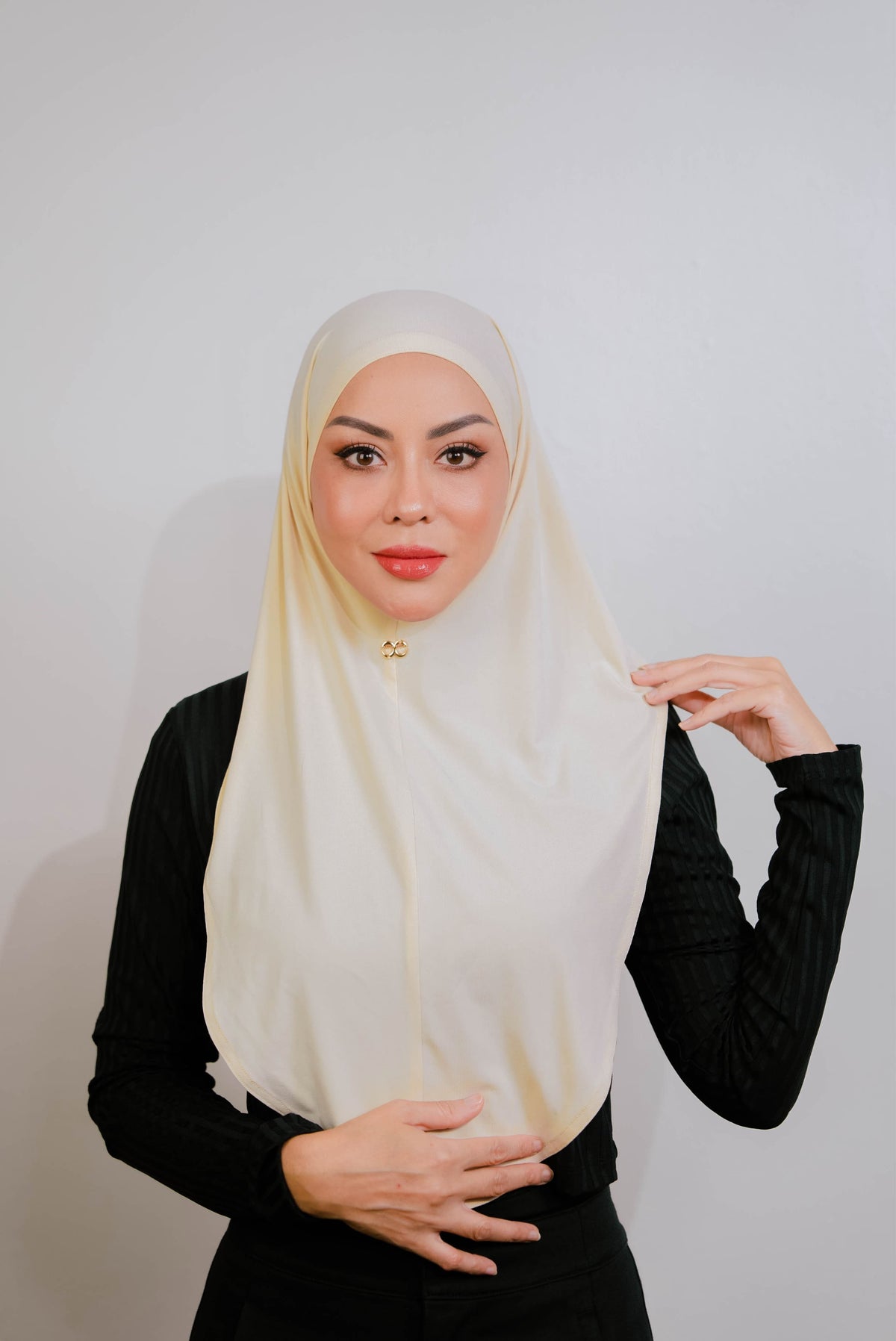 ELLAYA Hijab Sport Wear Instant FlexLong Jersey Series