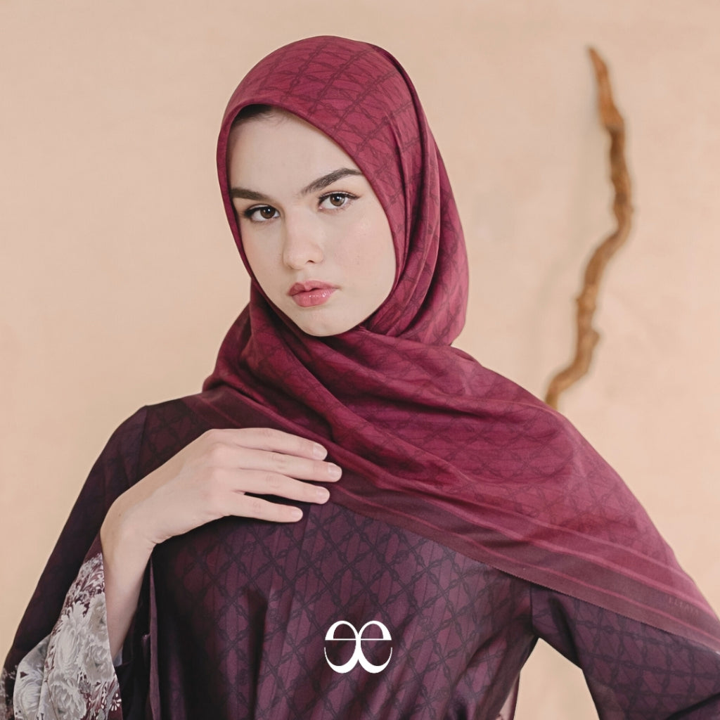 Serenia Scarve Square - Serenia Garden Series