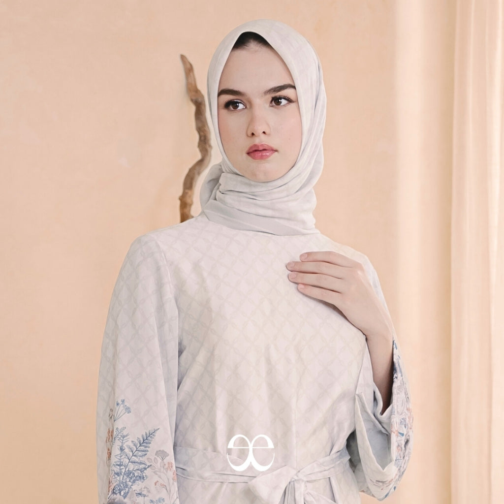 Serenia Scarve Square - Serenia Garden Series