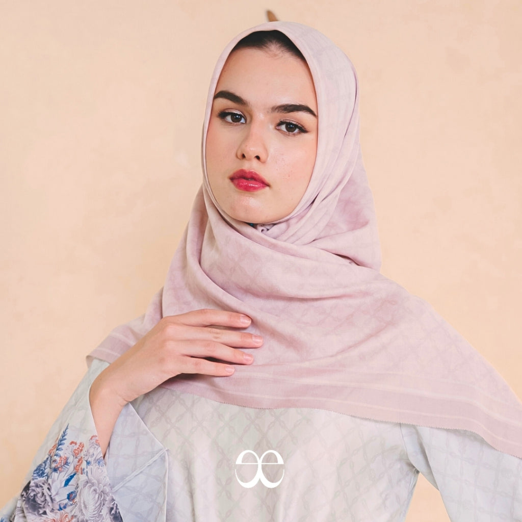 Serenia Scarve Square - Serenia Garden Series