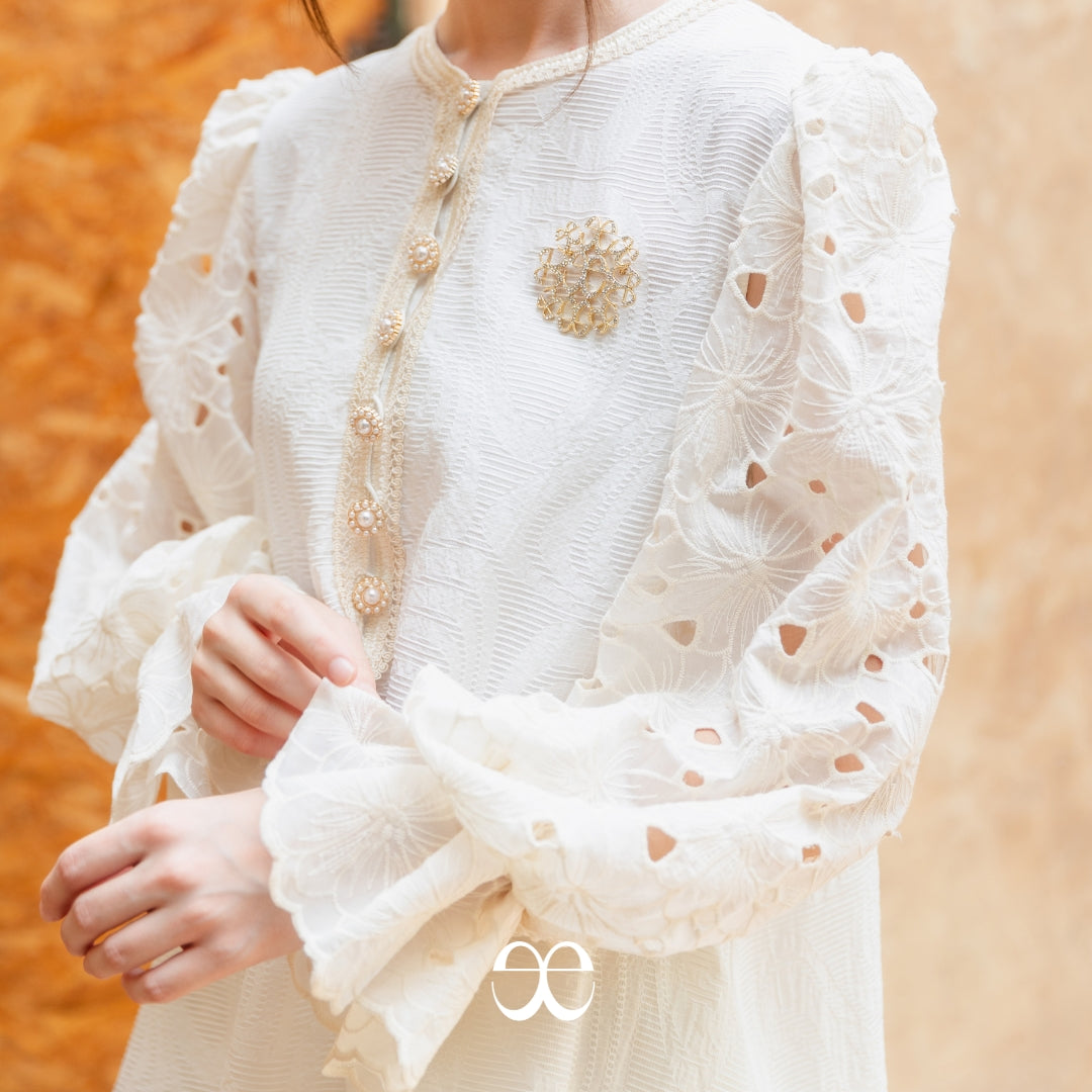 Mirea Lace Blouse - Papyrus Bloom Series