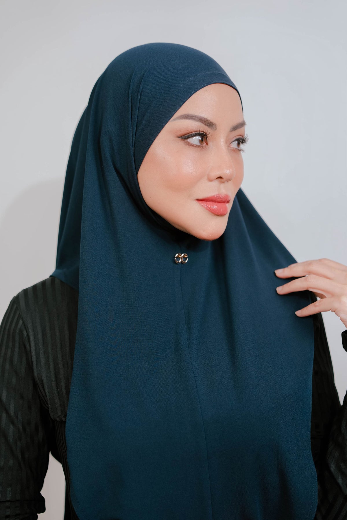 ELLAYA Hijab Sport Wear Instant FlexLong Jersey Series
