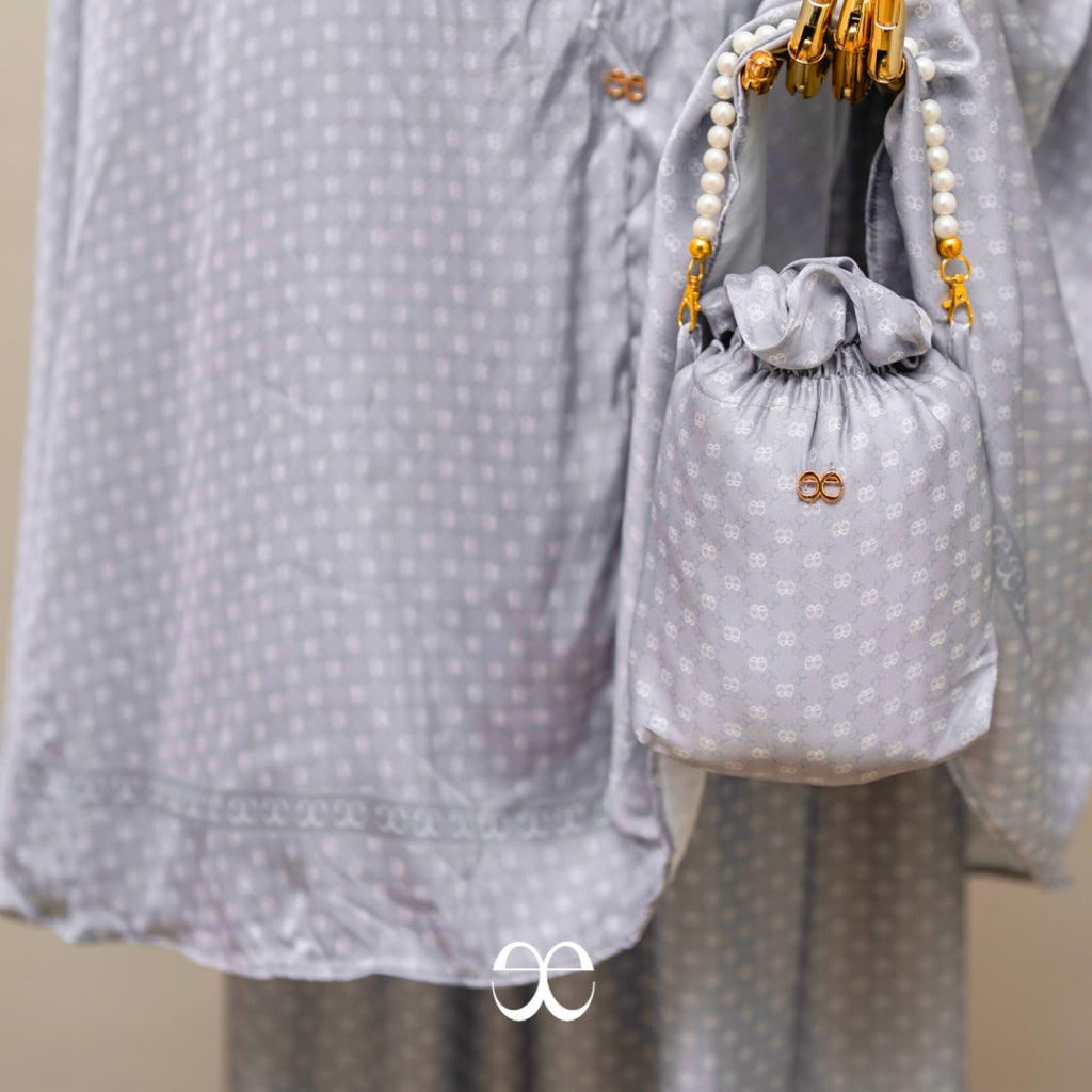 Nayyara Monogram - Prayer Set Series